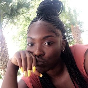 Meet your Posher, Tiana